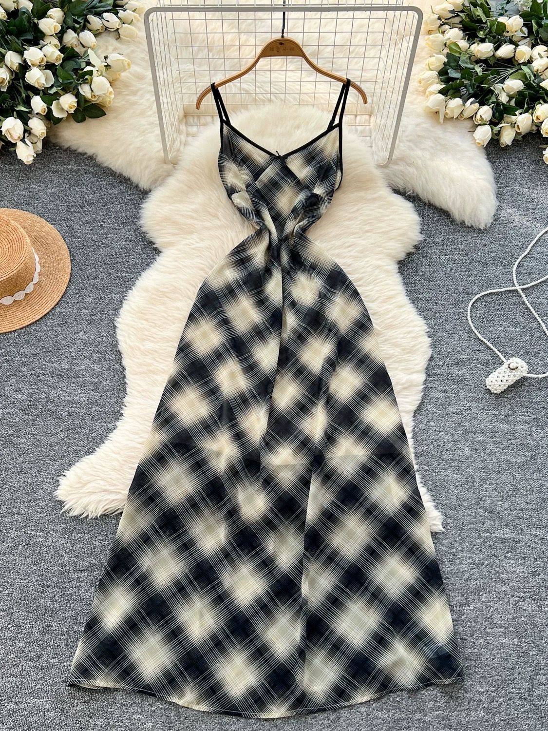 Body on me dress CD1252 image