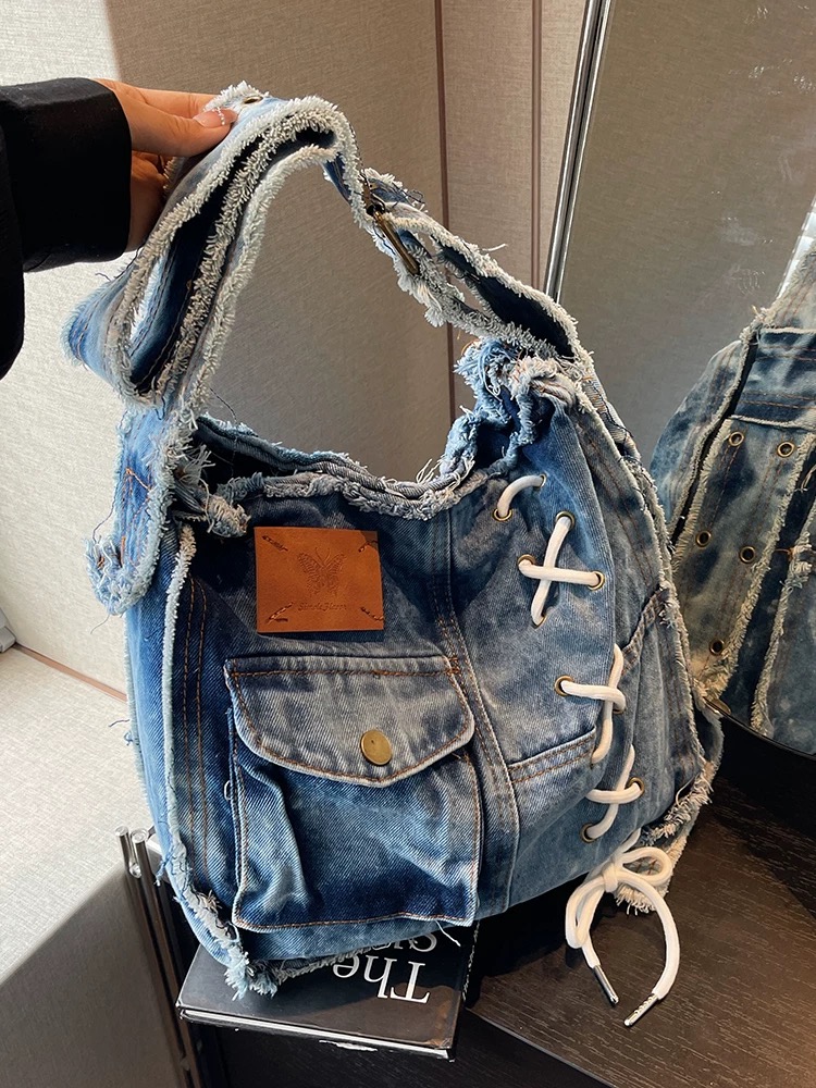 Caught my attention denim bag BG219 image