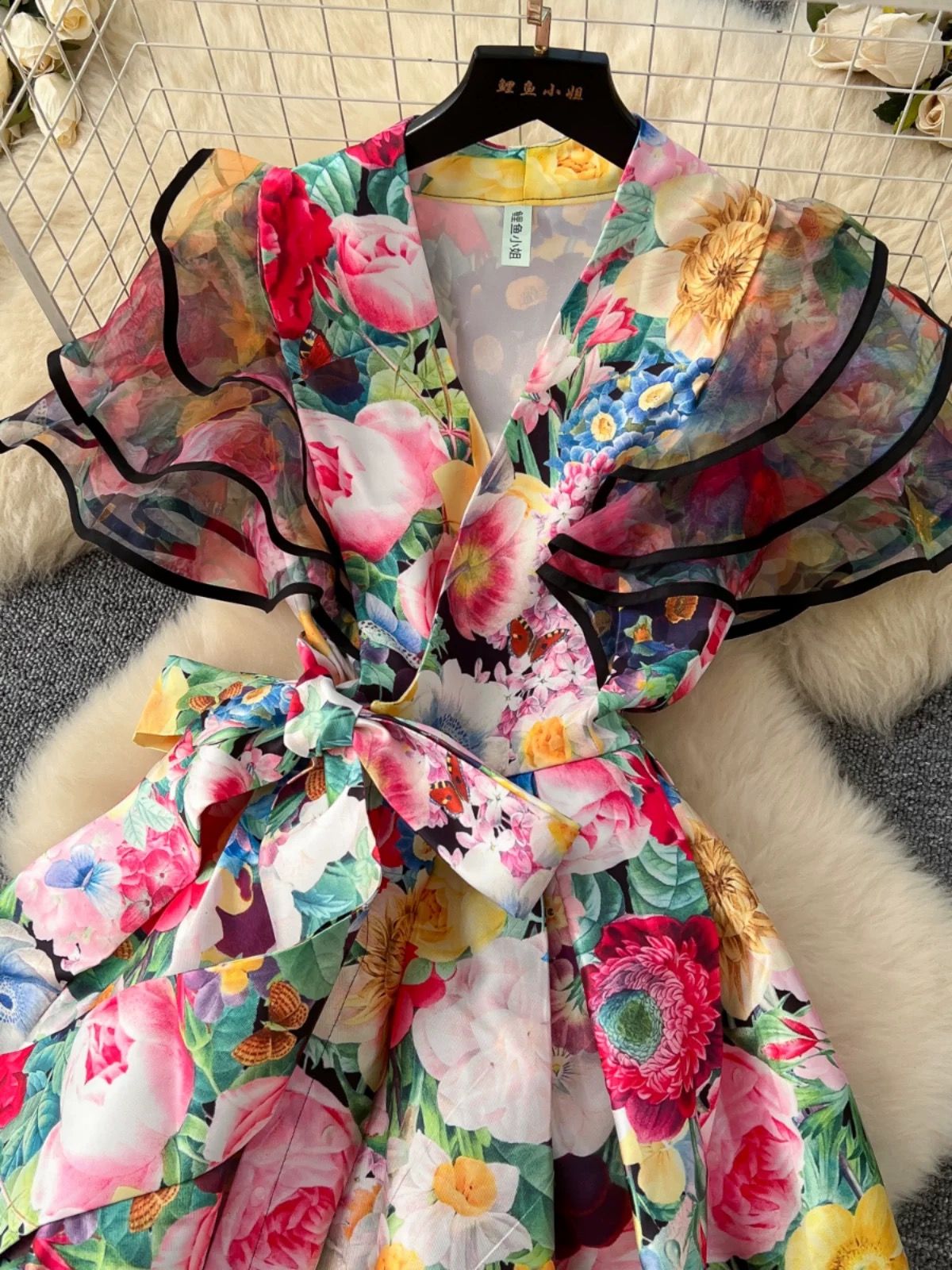 Send me flowers floral dress ED208 image