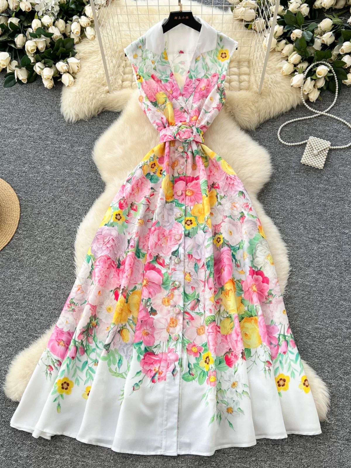 Fall in love with me luxury dress ED209 image