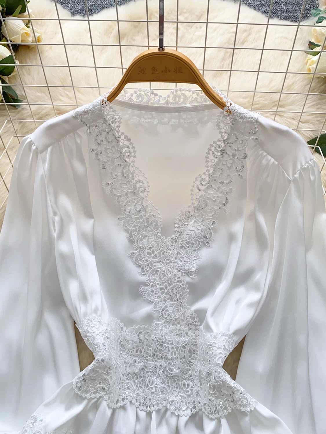 Behold a beauty top FTO330 image