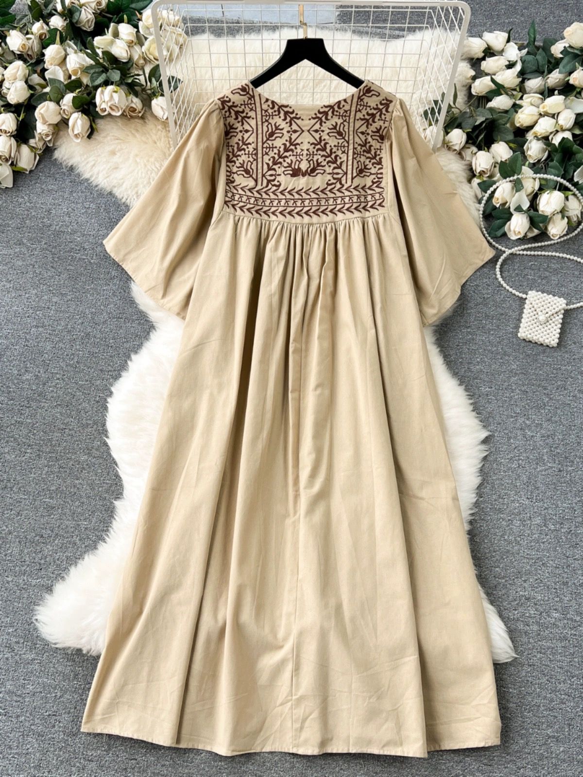 Easy glow embroidery dress CD1320 image