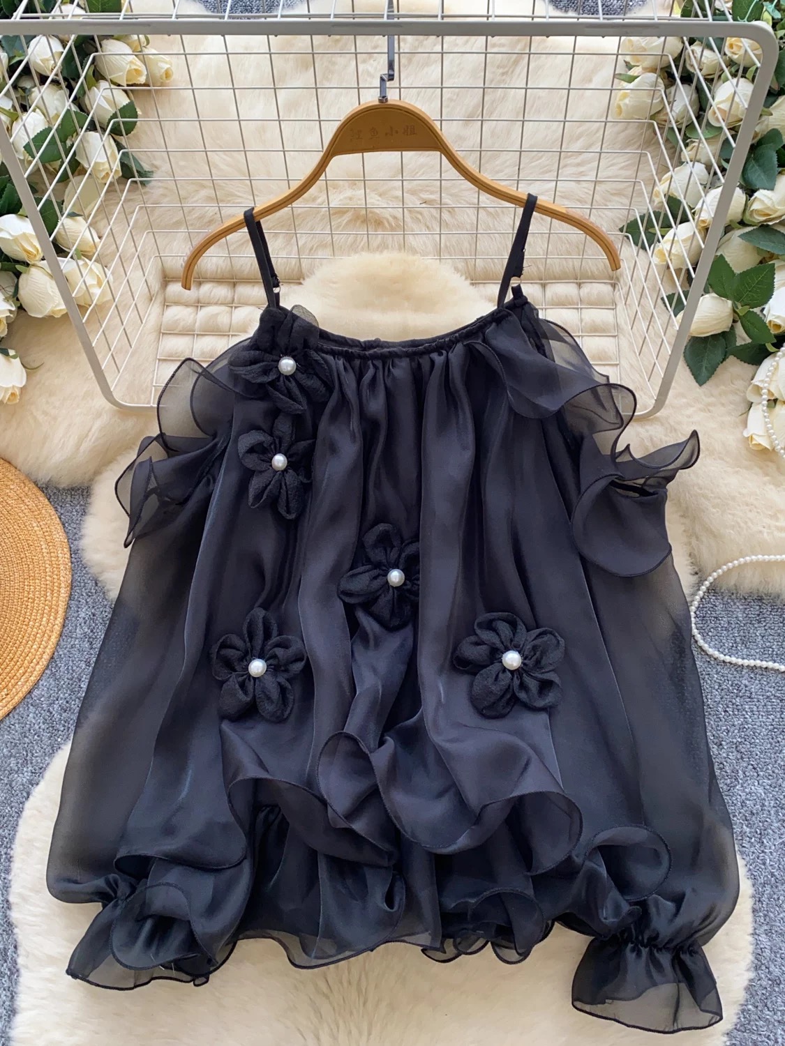 Expensive taste top FTO320 image