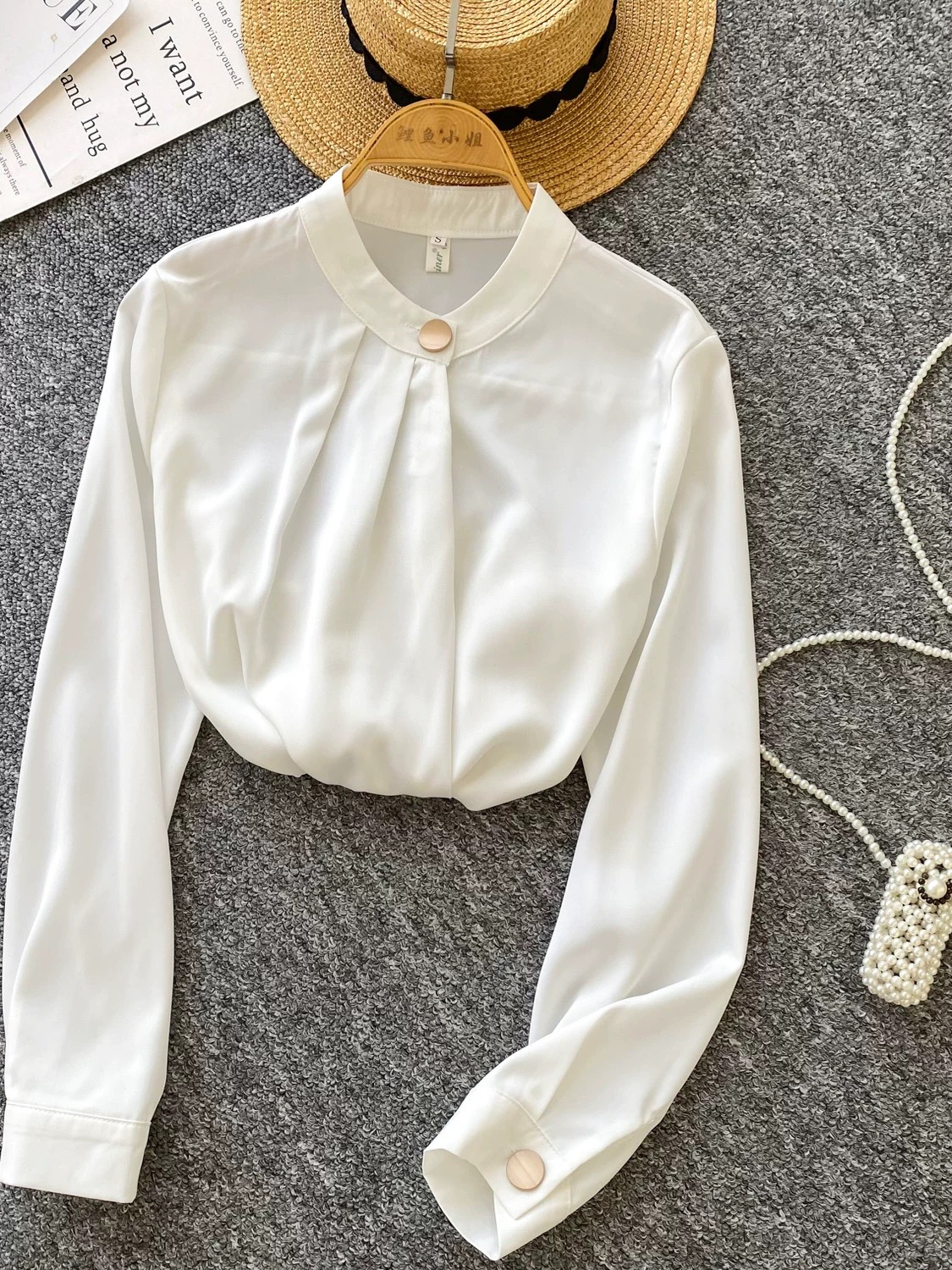 Your must have blouse BE424 image