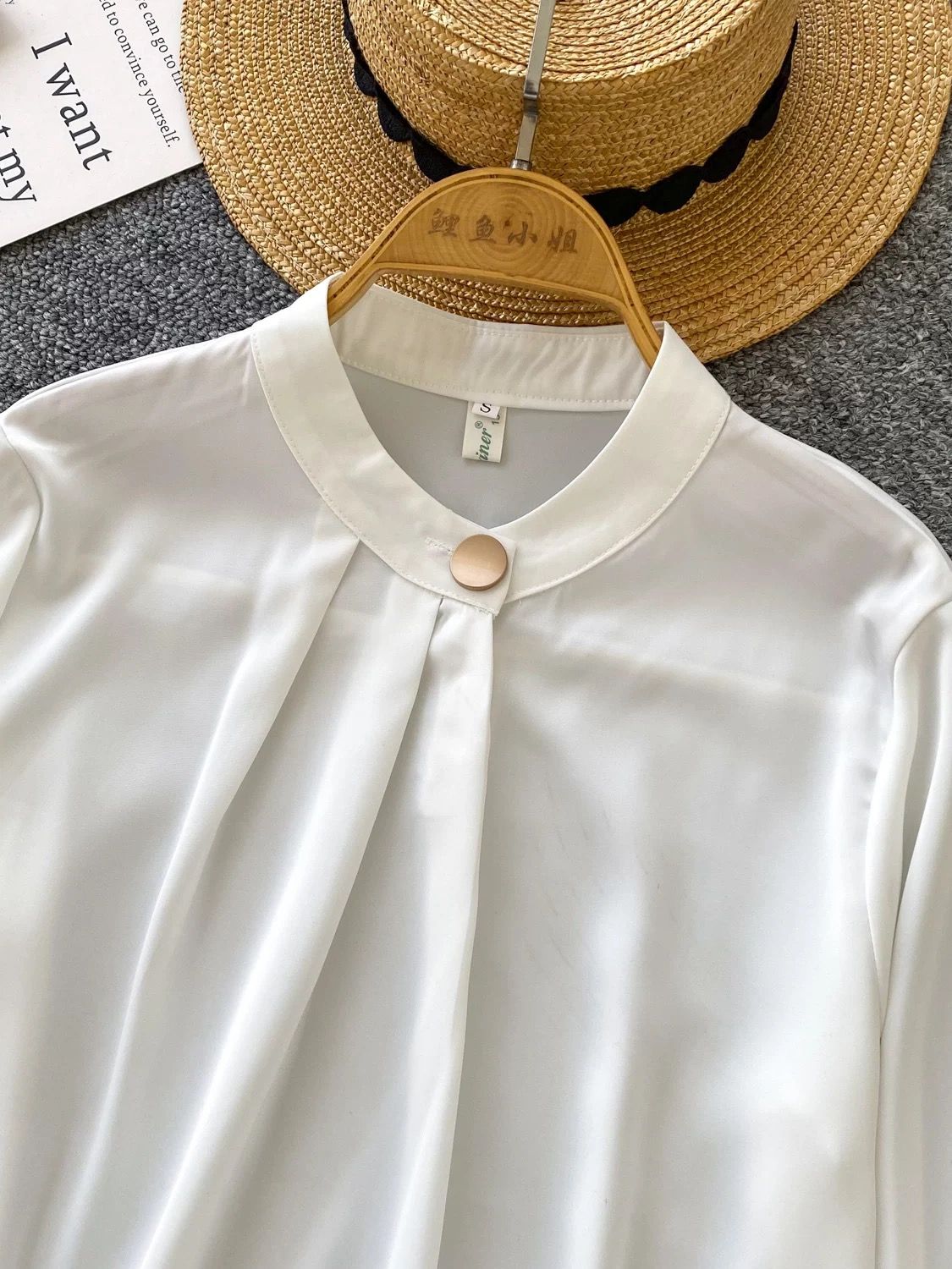 Your must have blouse BE424 image