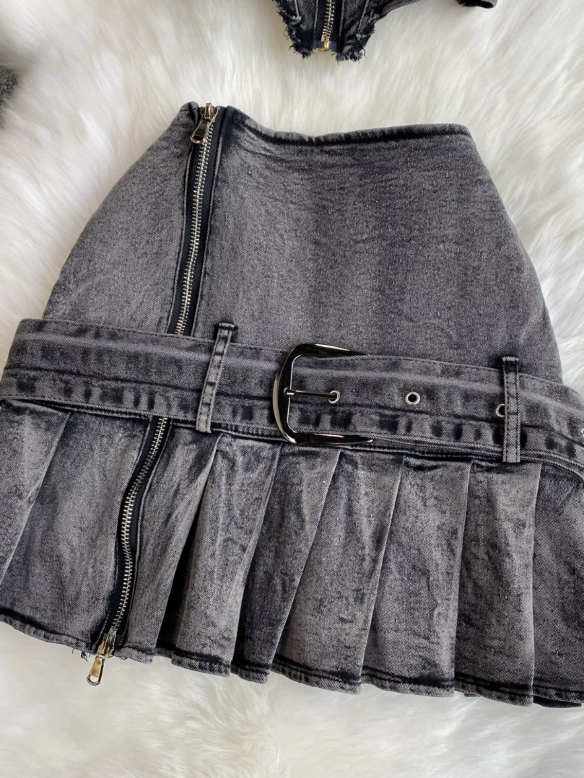 Out with habibi set DTP156 image