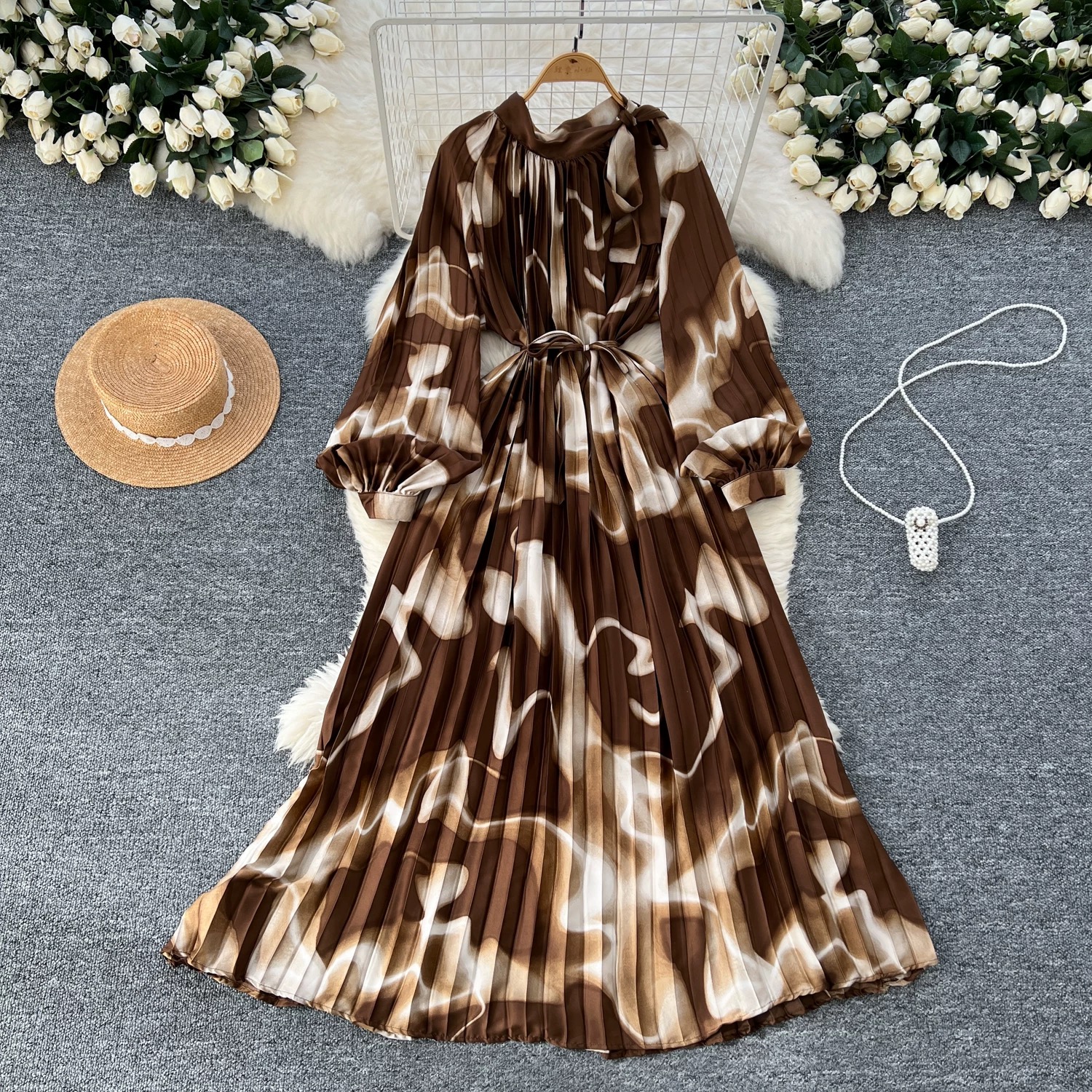 Chicest girl on the block Dress  CD866 image