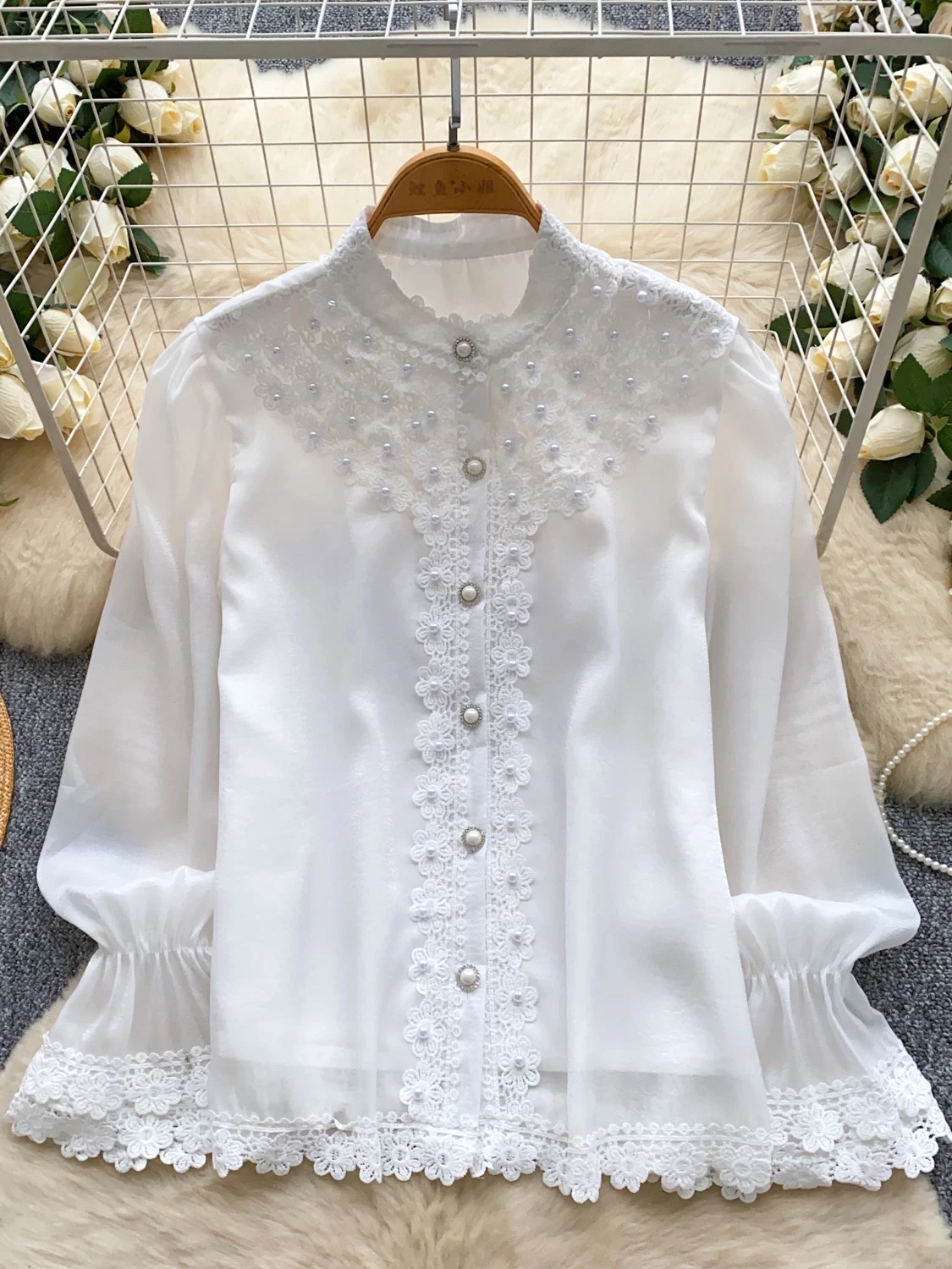 Love at first sight blouse BE414 image