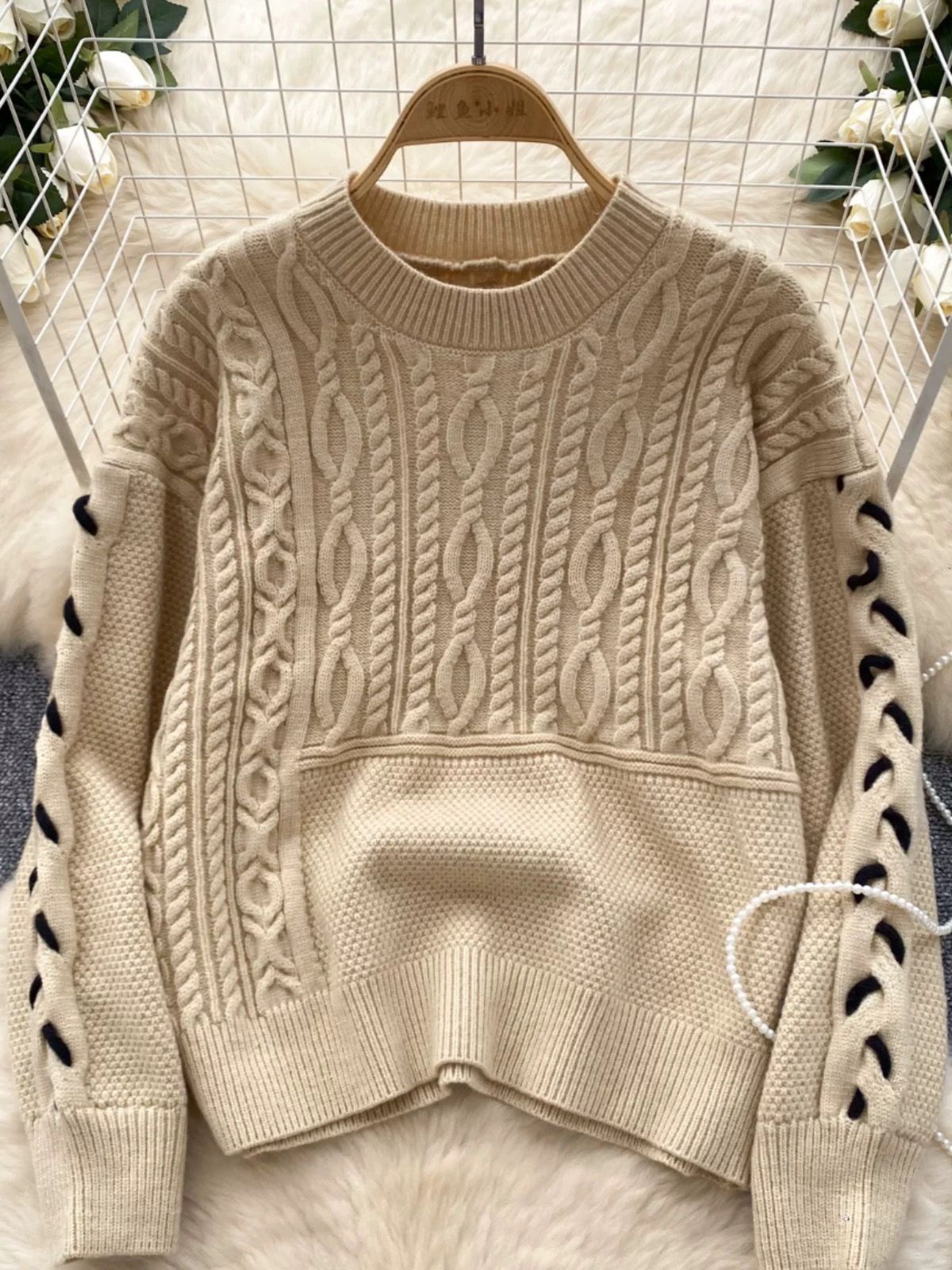 Couch cuddles sweater KS108 image