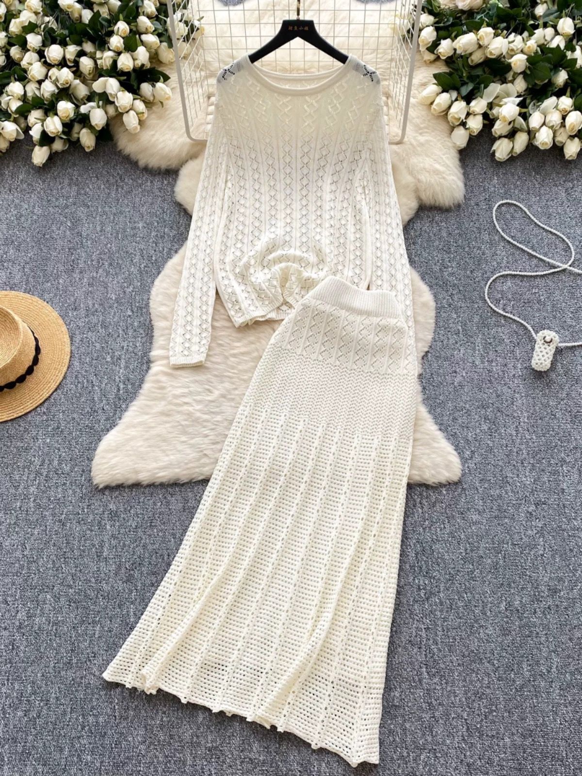 Love is the answer knitted set KTP280 image