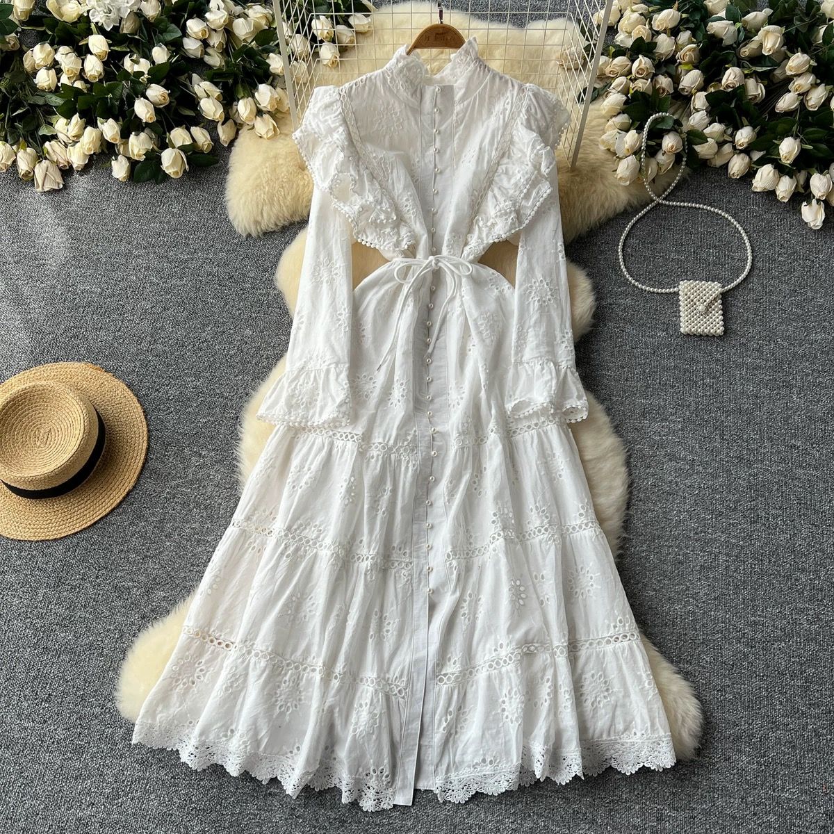 Princess treatment lace dress CD1811 image