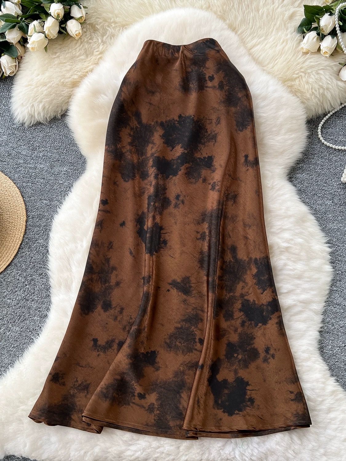 Distorted love skirt CS188 image