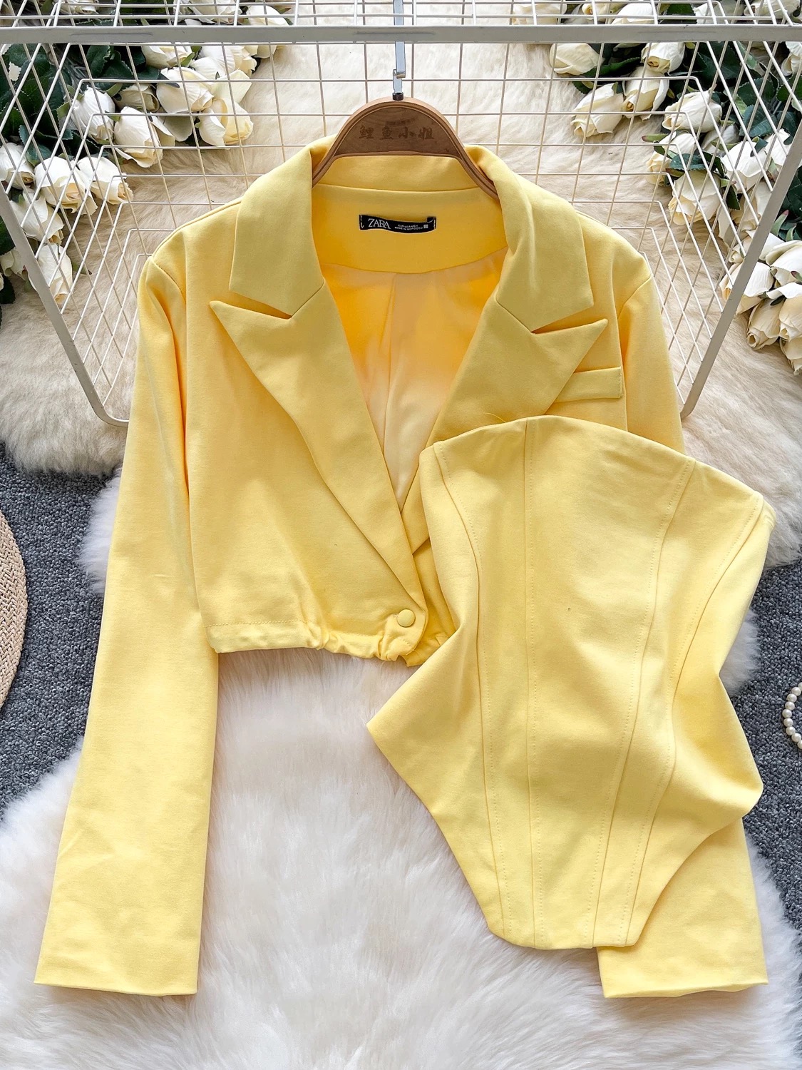 Bold choice blazer & corset top CTO799 image