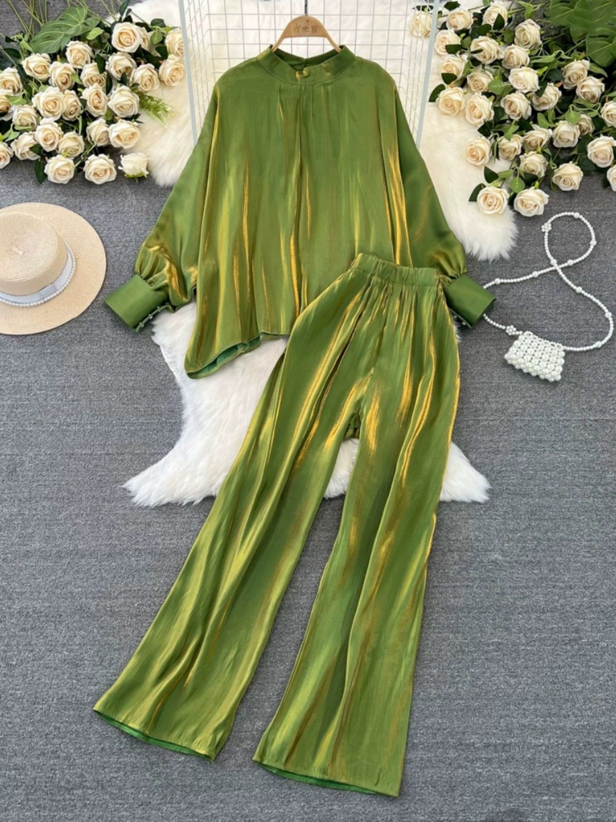 Spontaneous motion set  FTP122 image