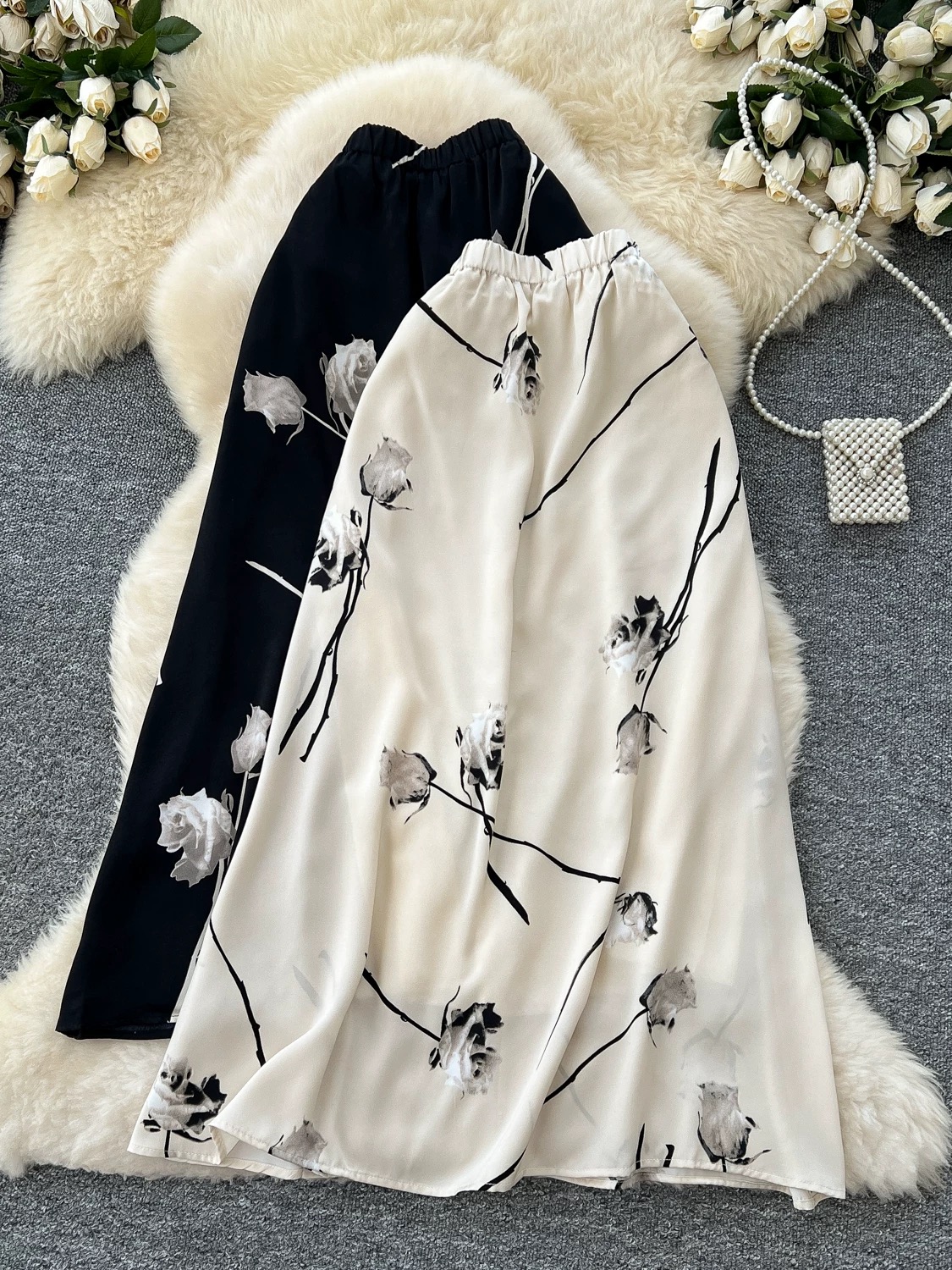 Rich aunty skirt CS172 image