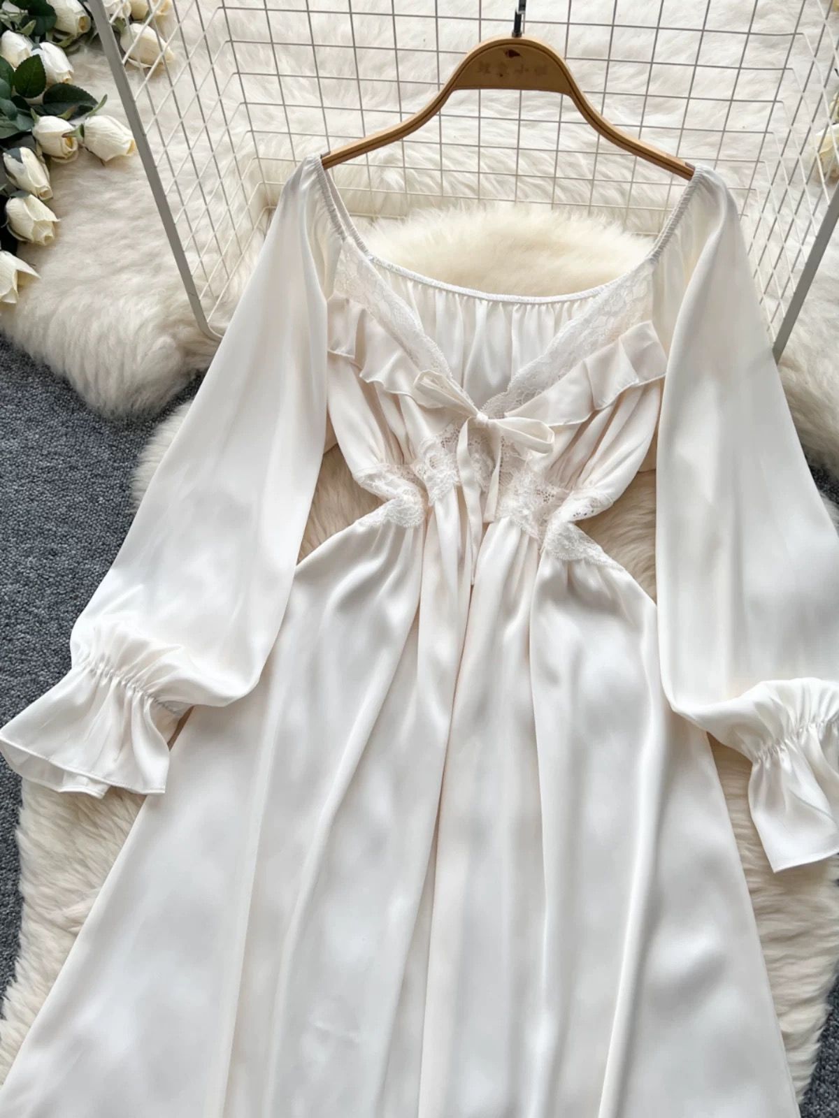 Raging beauty silk night dress SW127 image