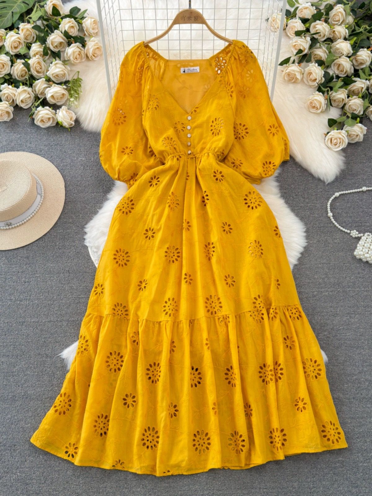 She’s an elegant woman lace dress CD1019 image