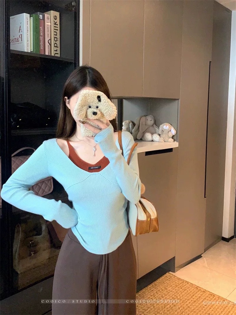 Living in it top KTO292 image