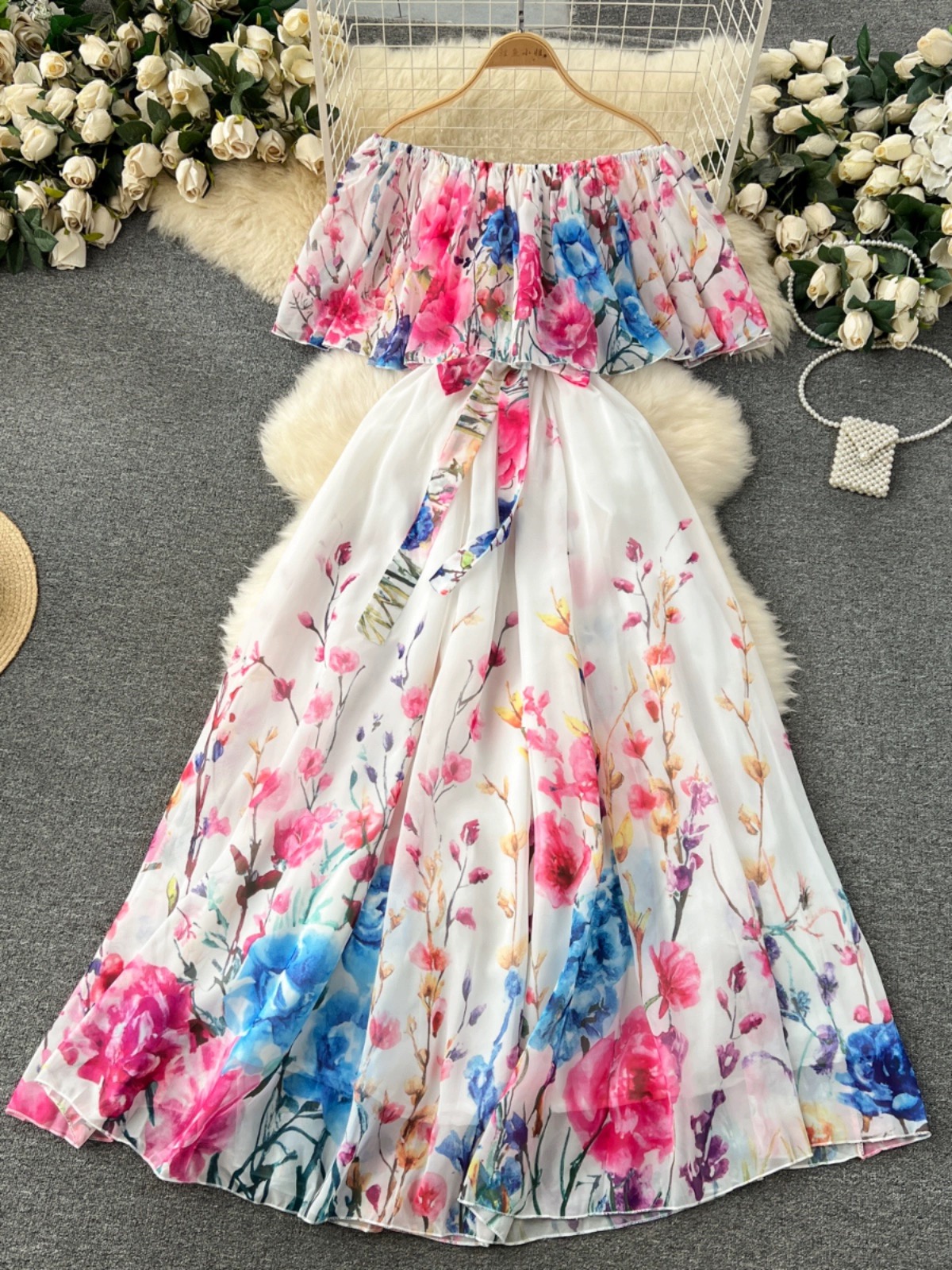 You are all mine dress ED401 image