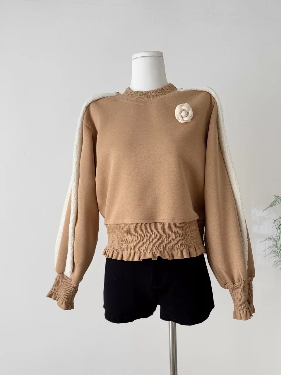 Falls fav girl sweat top KTO296 image