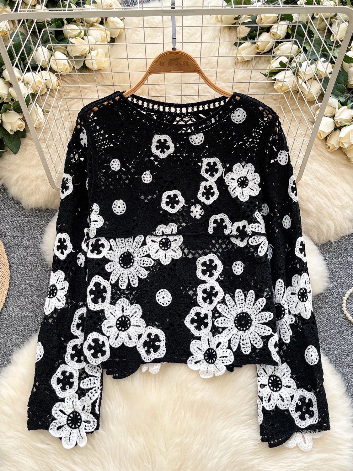 Call you back crotchet top KTO287 image