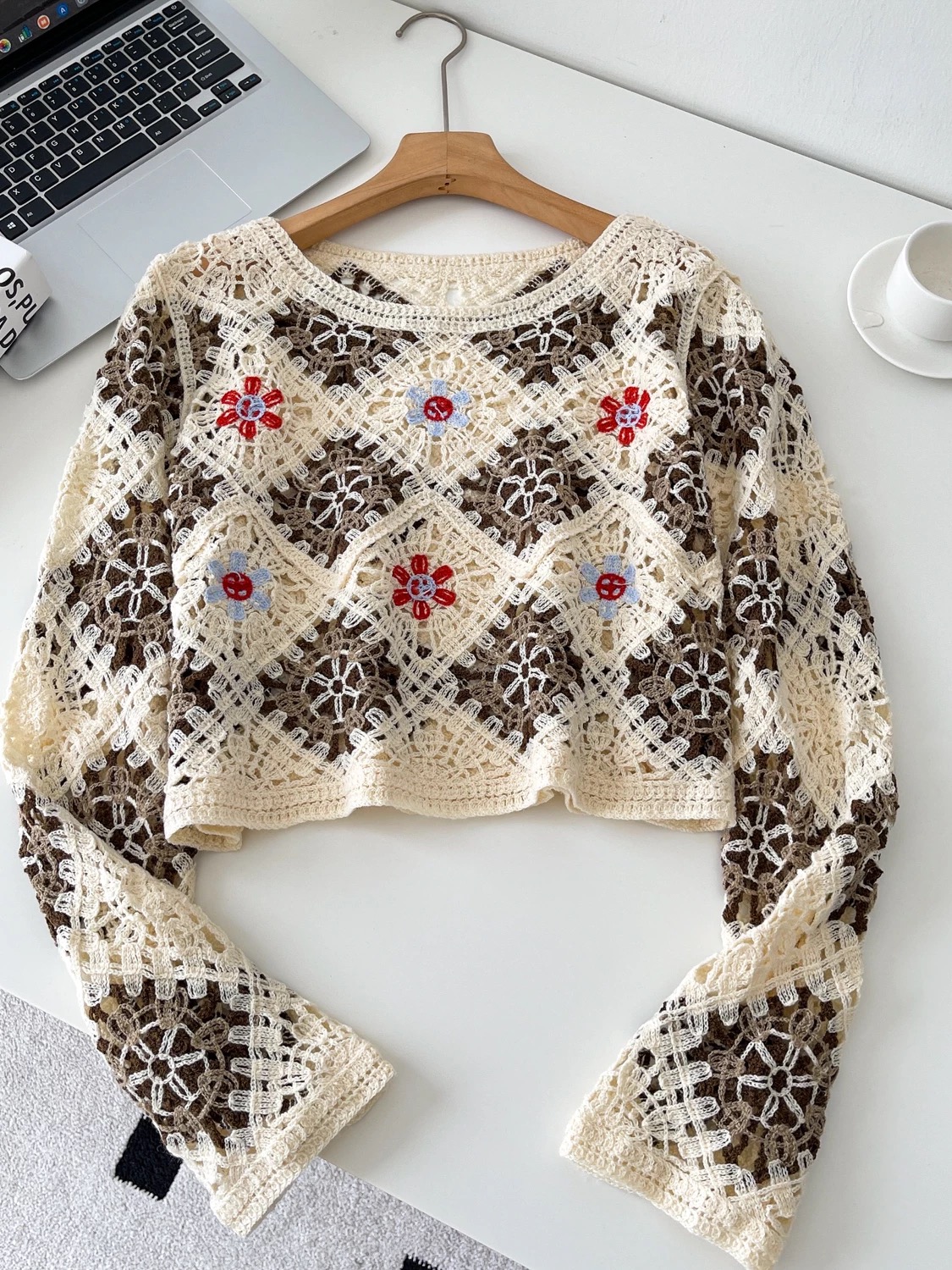 Yelisa crotchet top KTO288 image