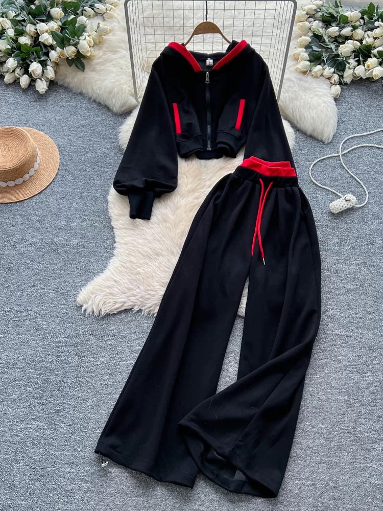 Living in it set STP140 image