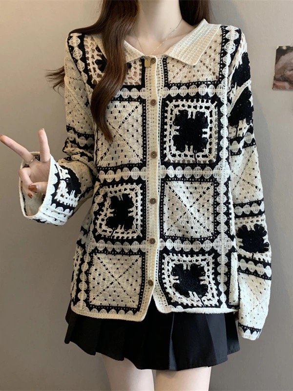 Knitted timed top KTO284 image