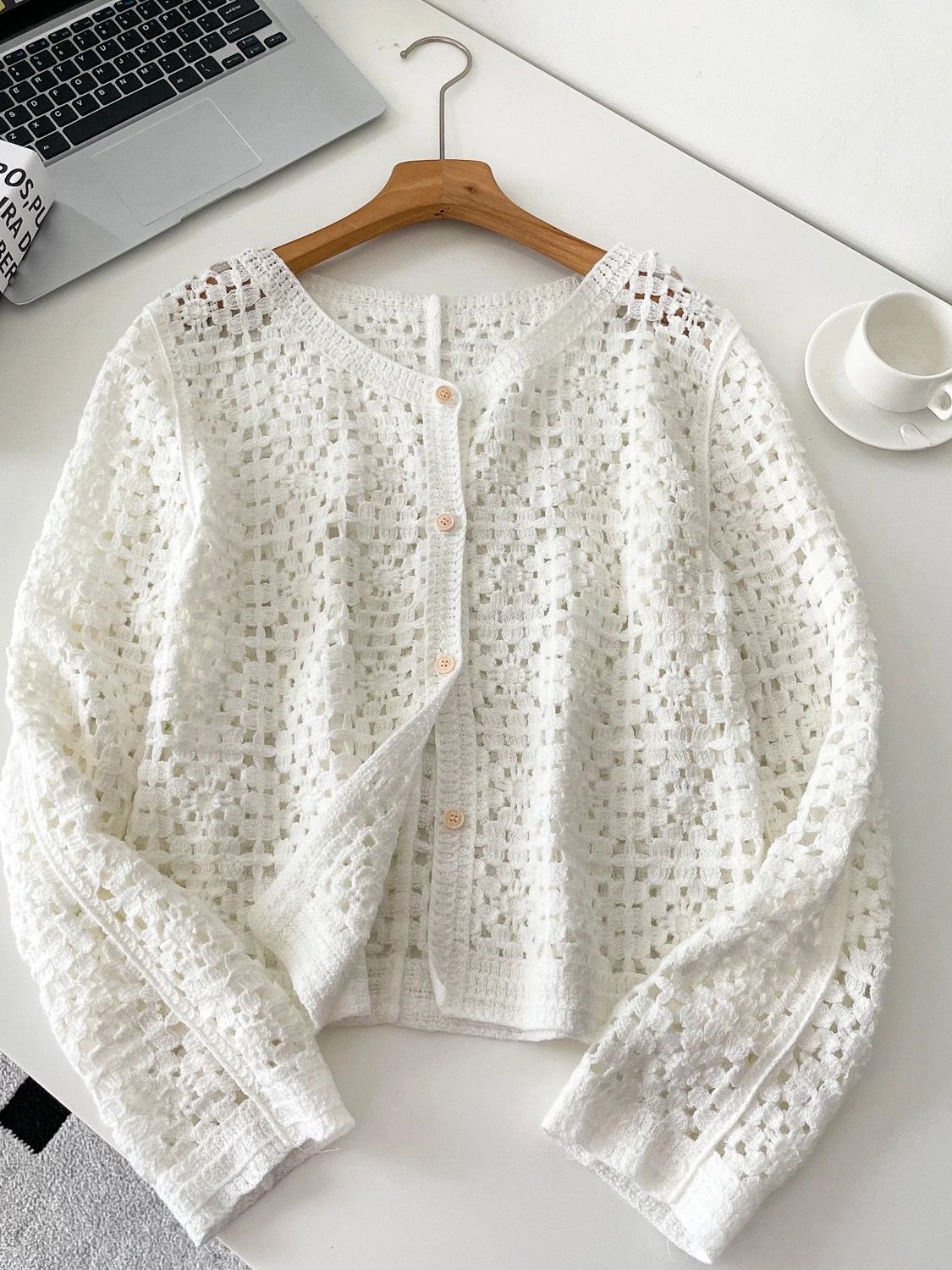 Chase the feelings crotchet top KTO285 image