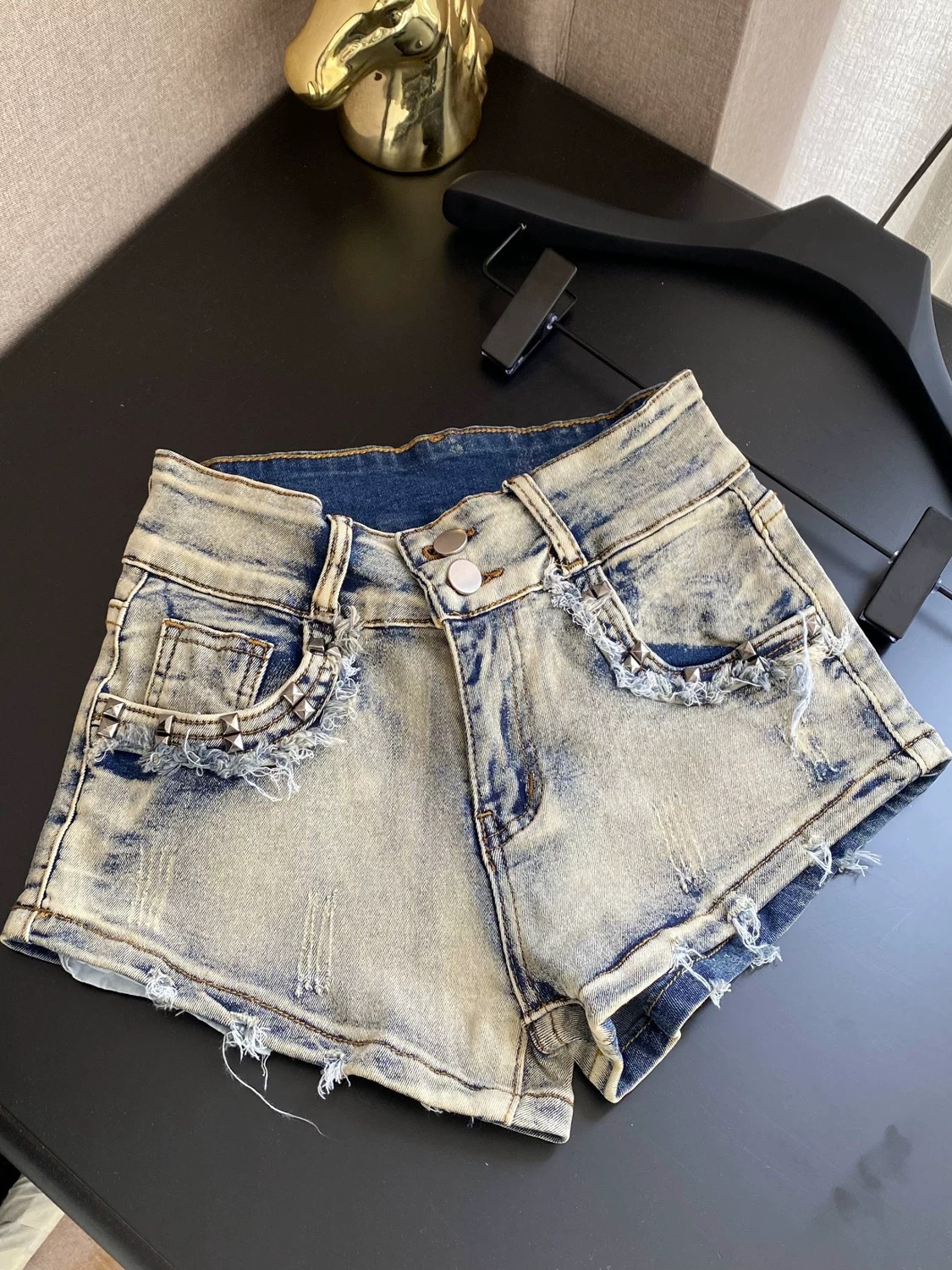 Smell the roses denim shorts DS128 image