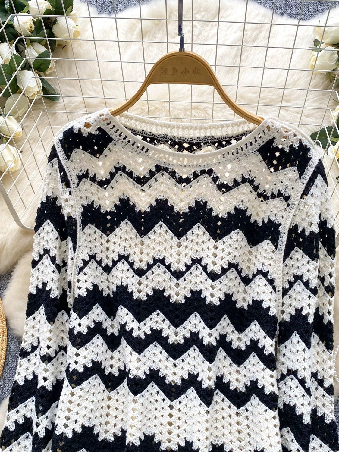 AC/DC  wool top KTO279 image