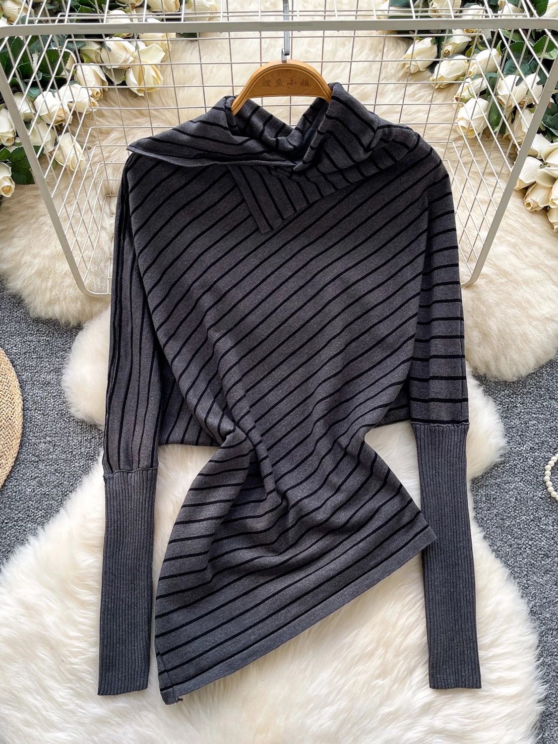 Finer than wine top KTO261 image