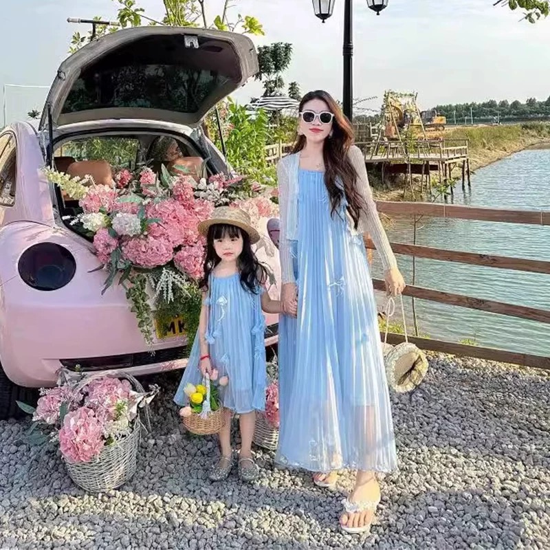 Tipping the glass dress CD1866 image