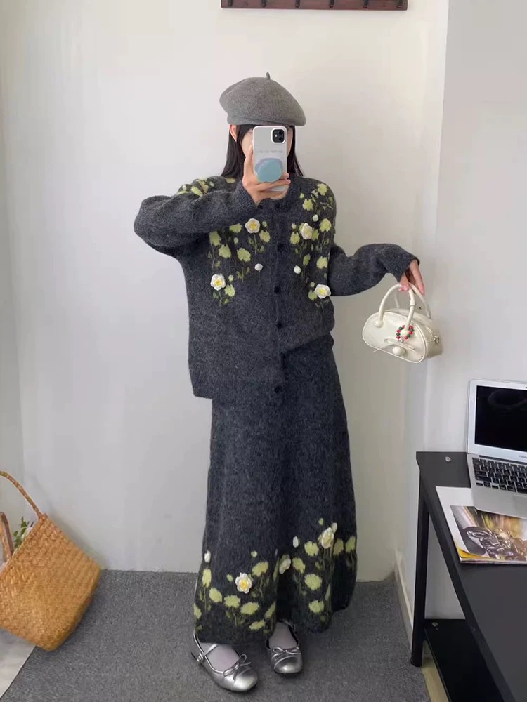 Influential babe set STP115 image