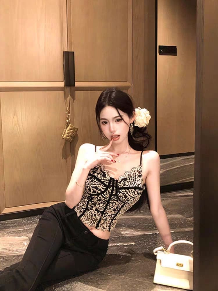 Flight to Sydney top CTO791 image