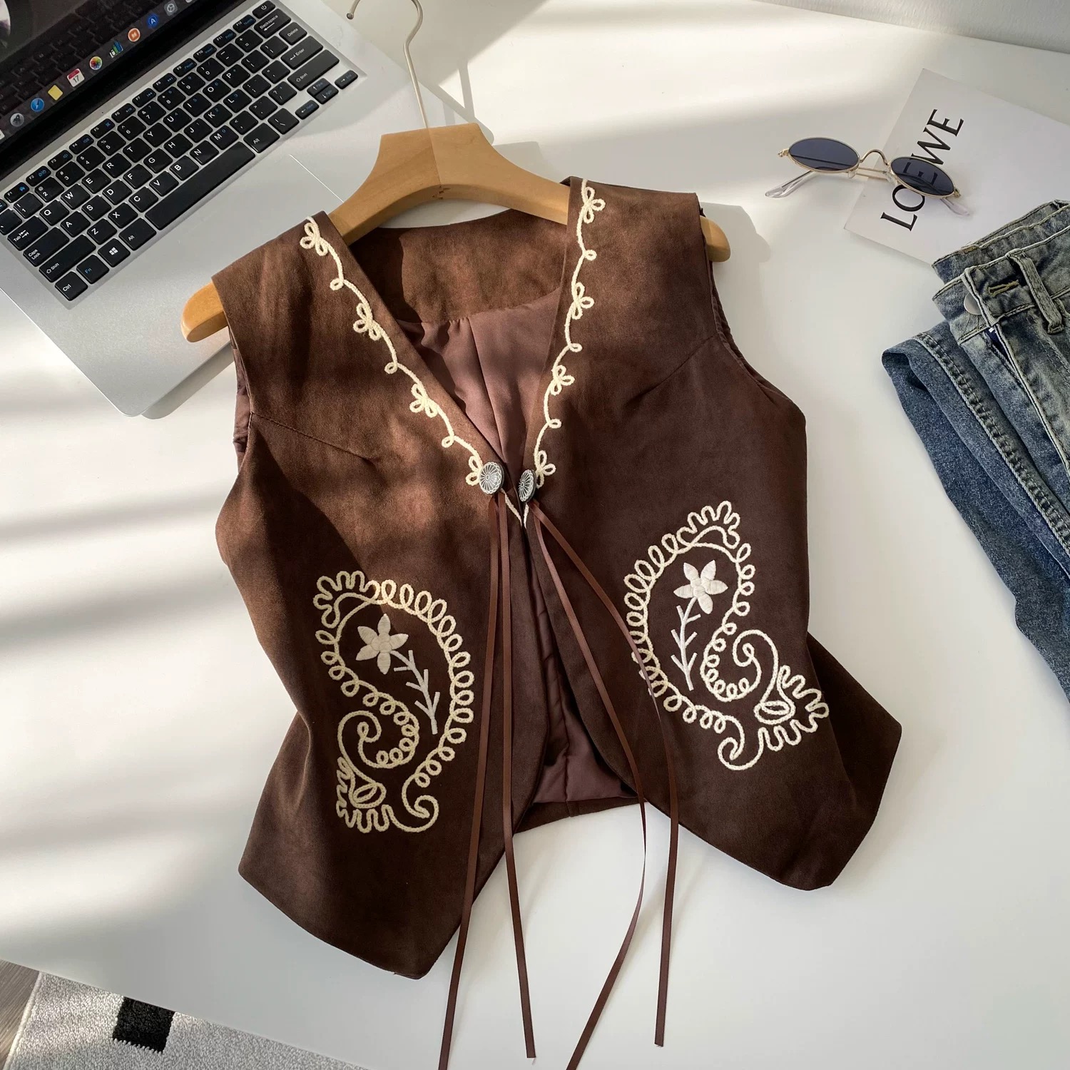 Royal lady waist coat COA173 image