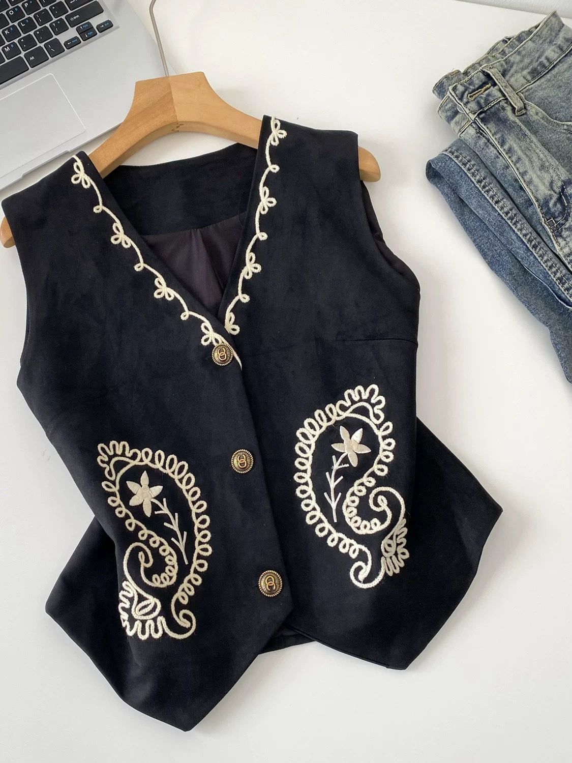 Little bloom royal waist coat COA165 image