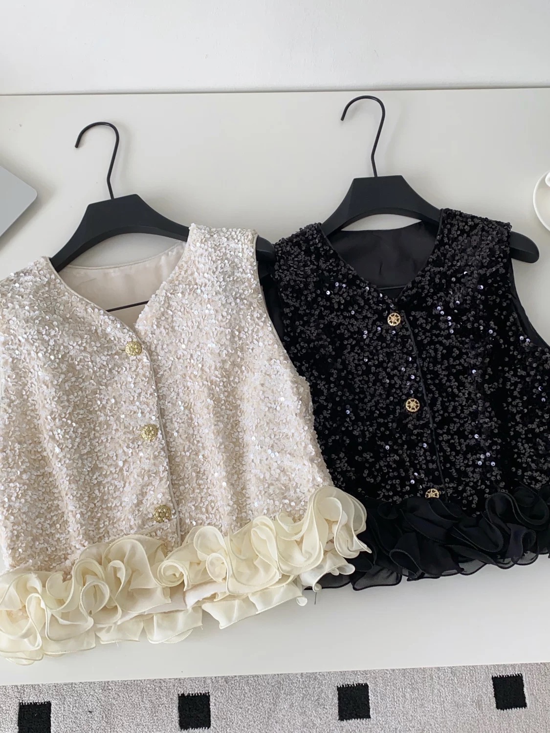 Paradise is calling soft waist coat COA167 image