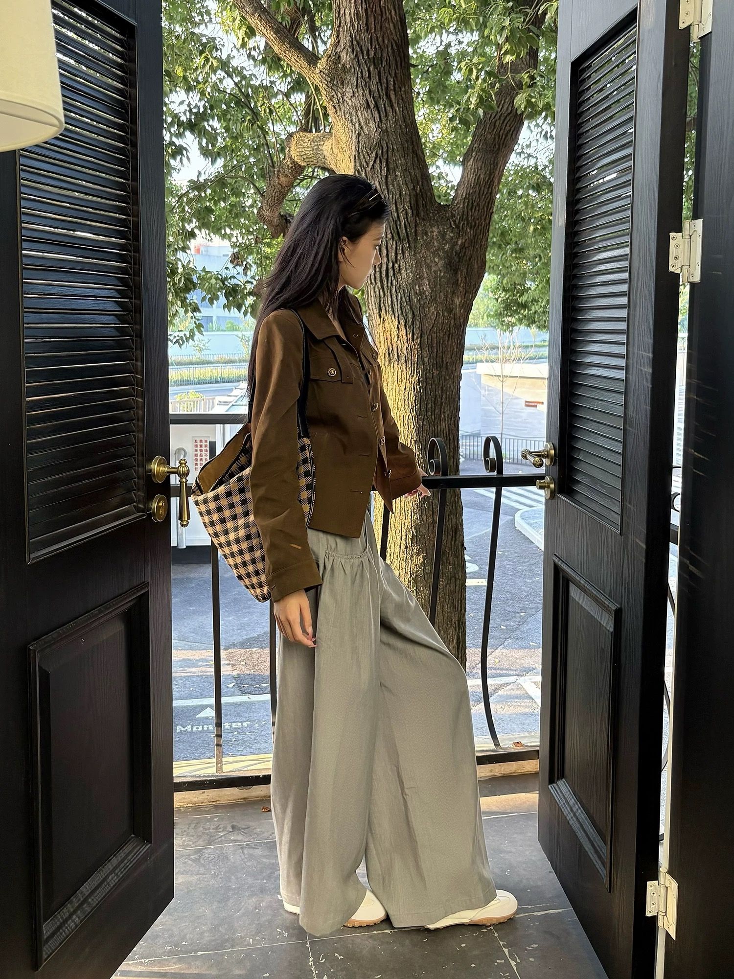 On the prowl jacket CJ164 image