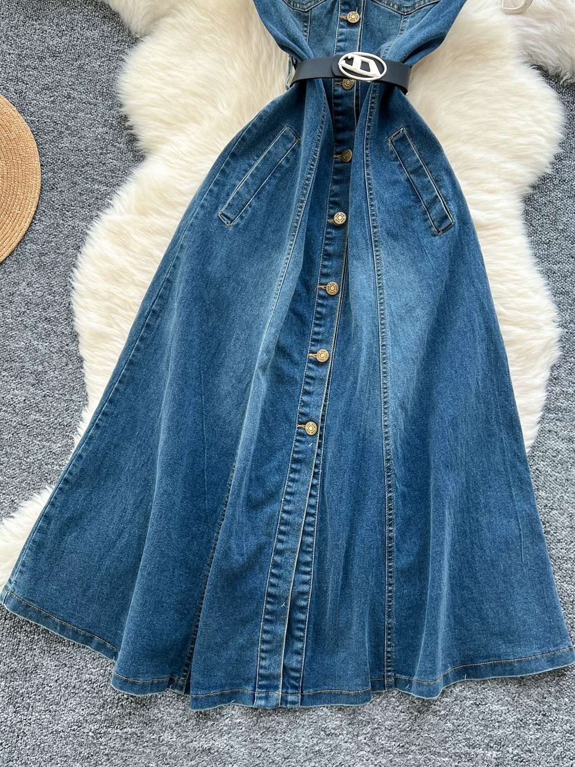 Meet me in manhattan denim dress DD92 image