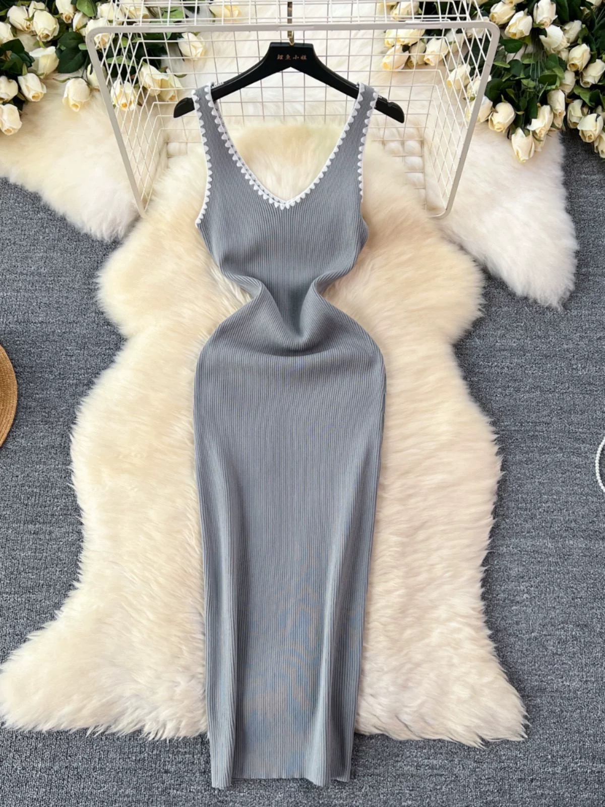 Waiting game dress  trouble KBC272 image