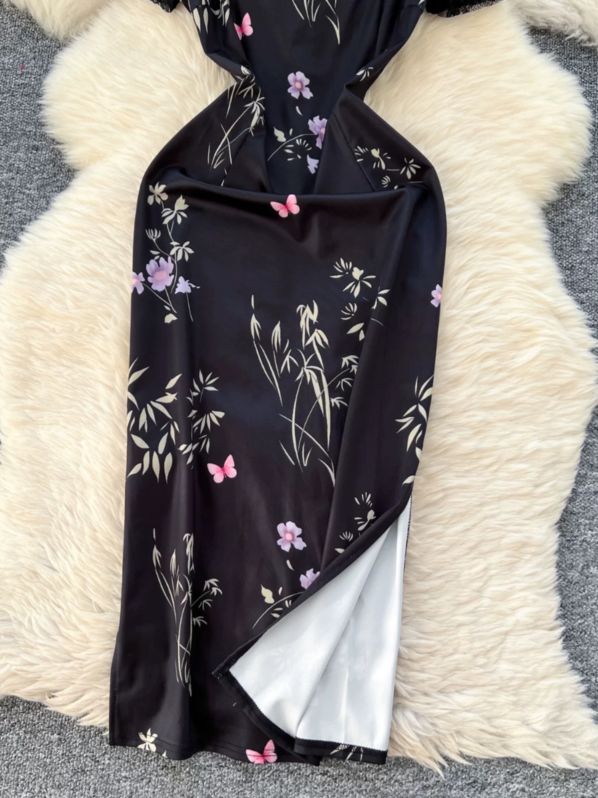 Lagos Angel qipao dress Q232 image