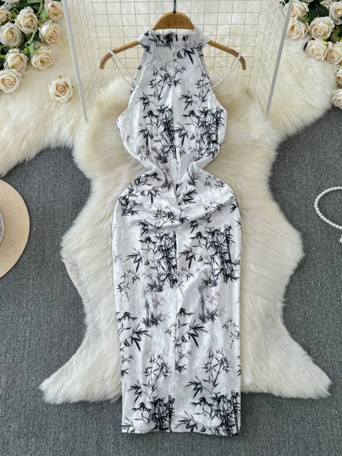 Luxury views qipao dress Q185 image