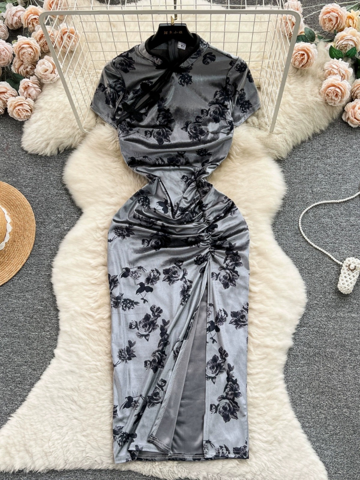 Looking curvy qipao dress Q149 image