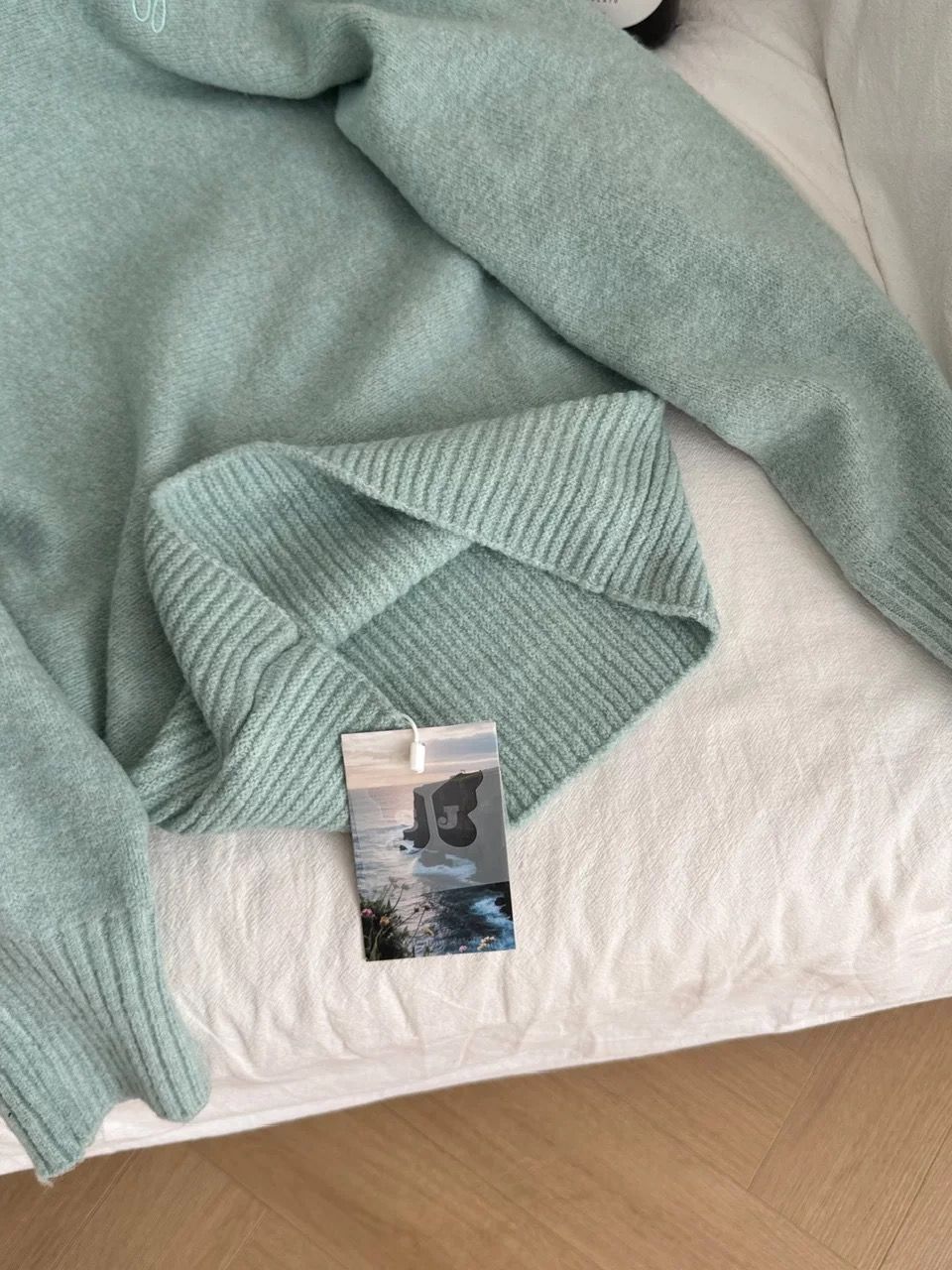 Simple yet chic set KTP302 image