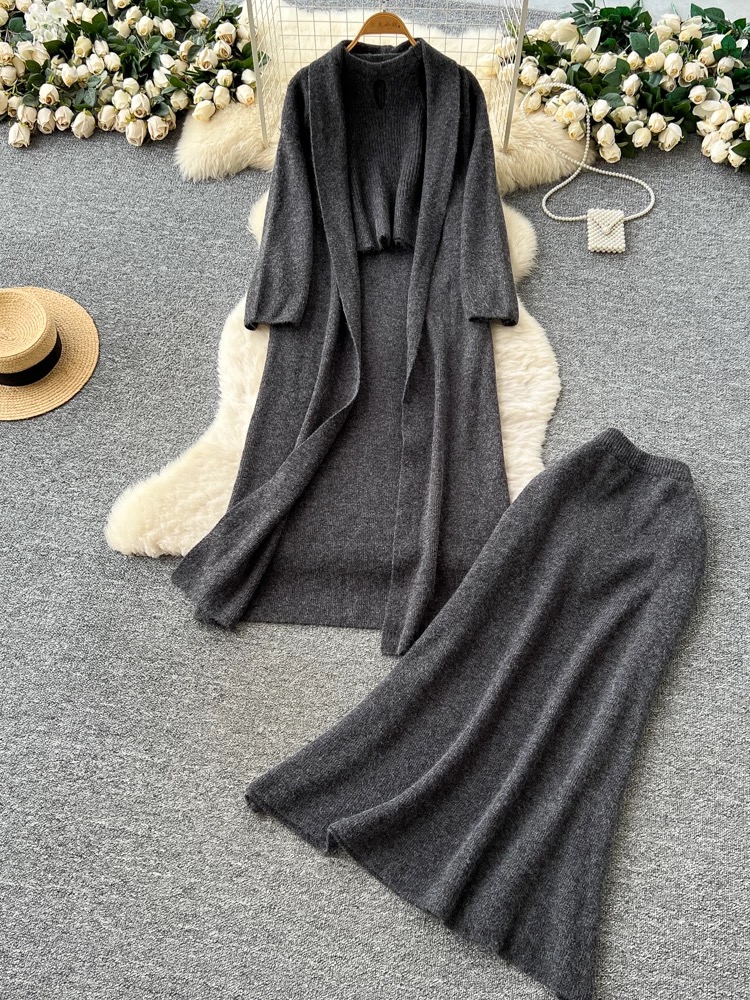 A bit flirty set STP100 image