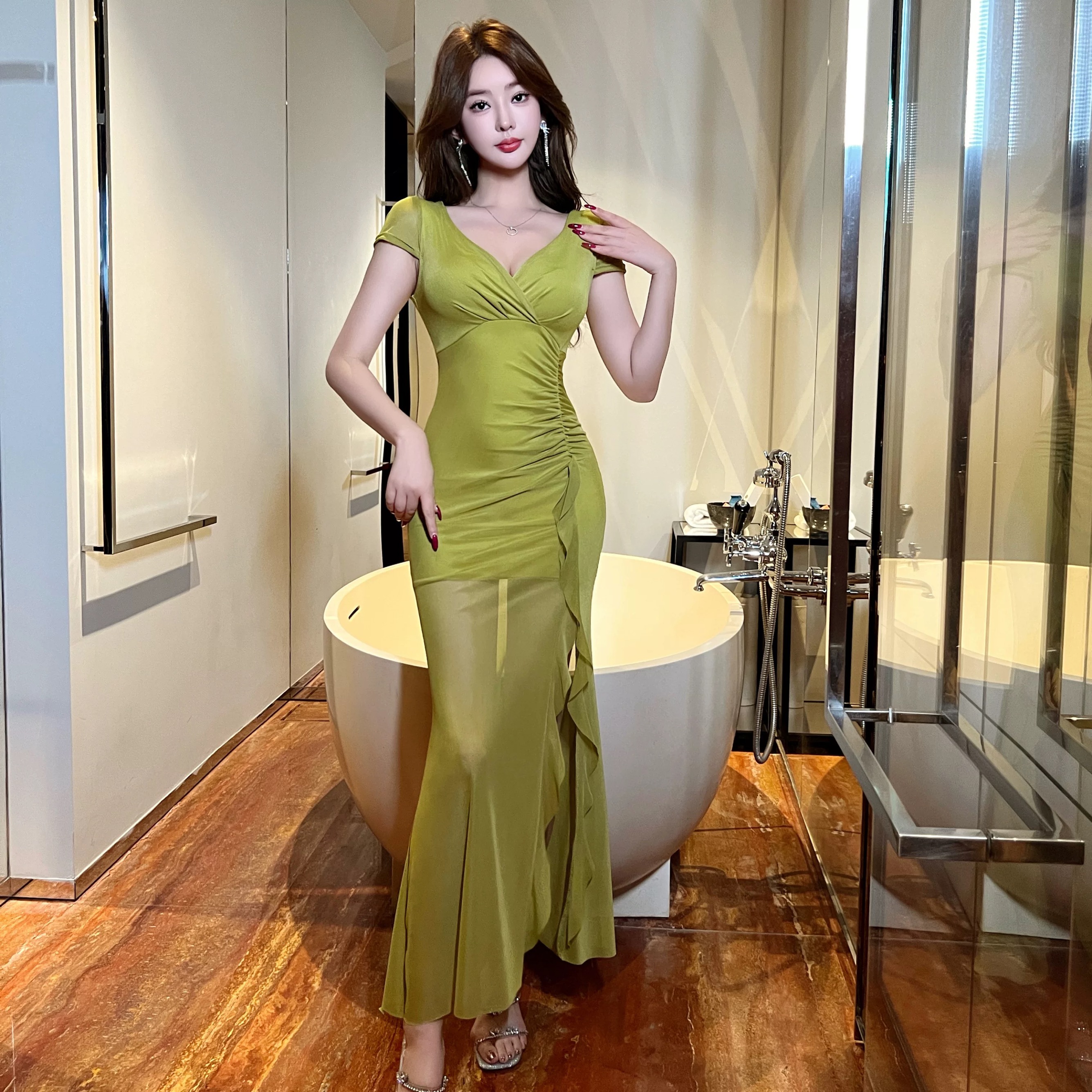 Girly girl dress CD844 image