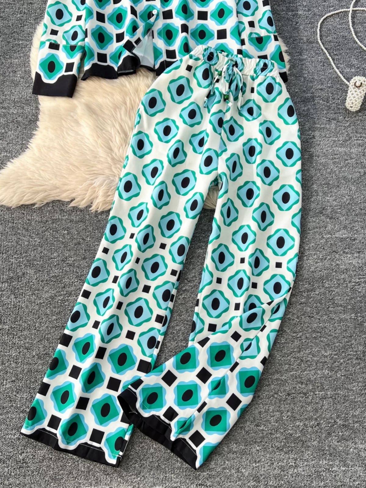 Late night party set CTP542 image