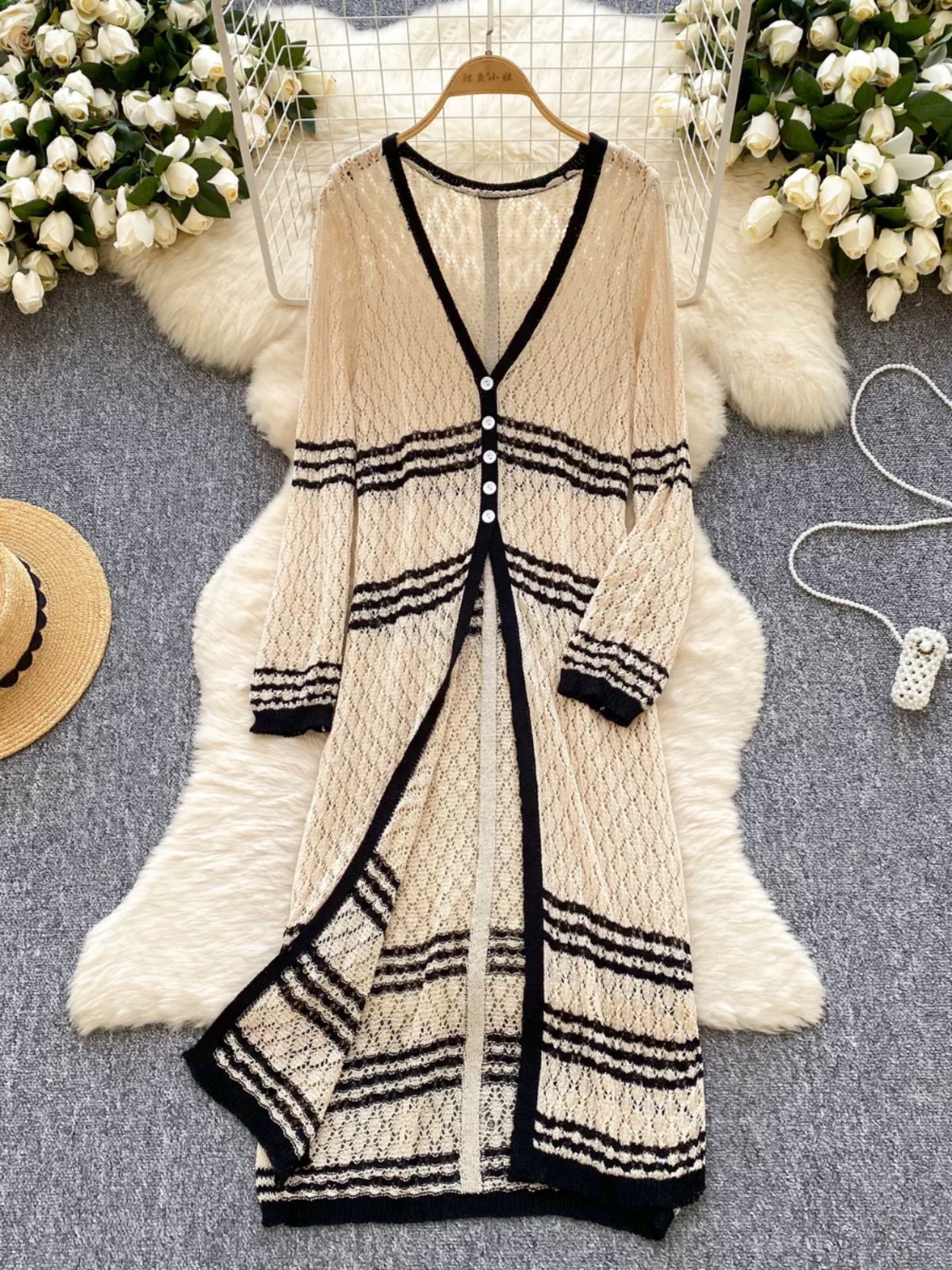 Take a hint knitted kimono KM132 image