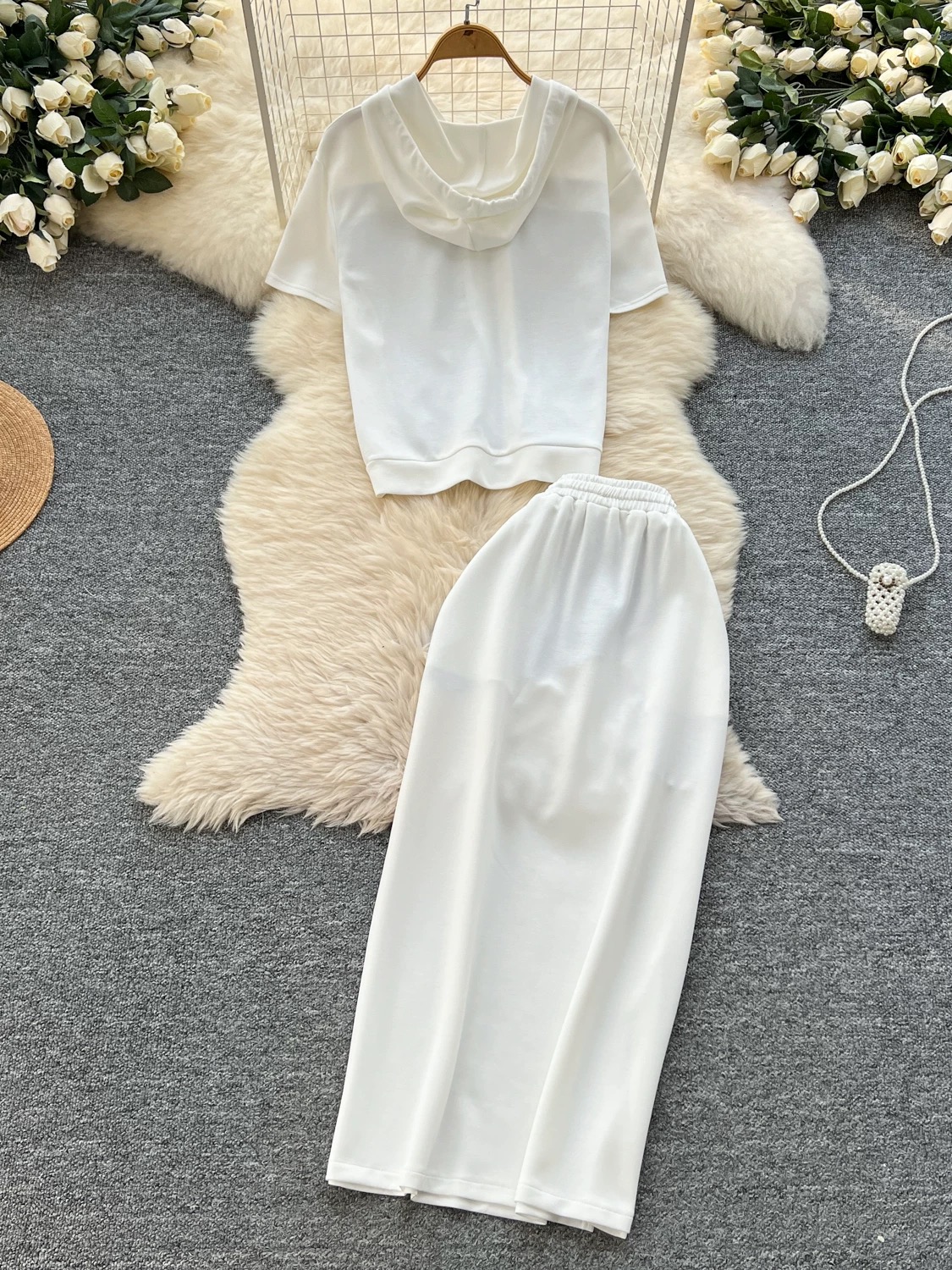 On the front line set DTP159 image